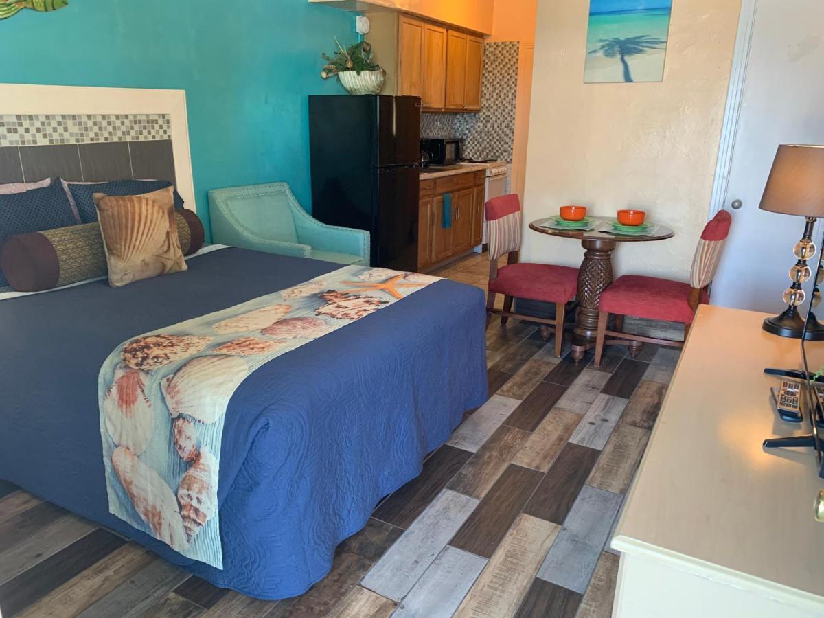Michaels Siesta Motel 세인트피터즈버그 외부 사진