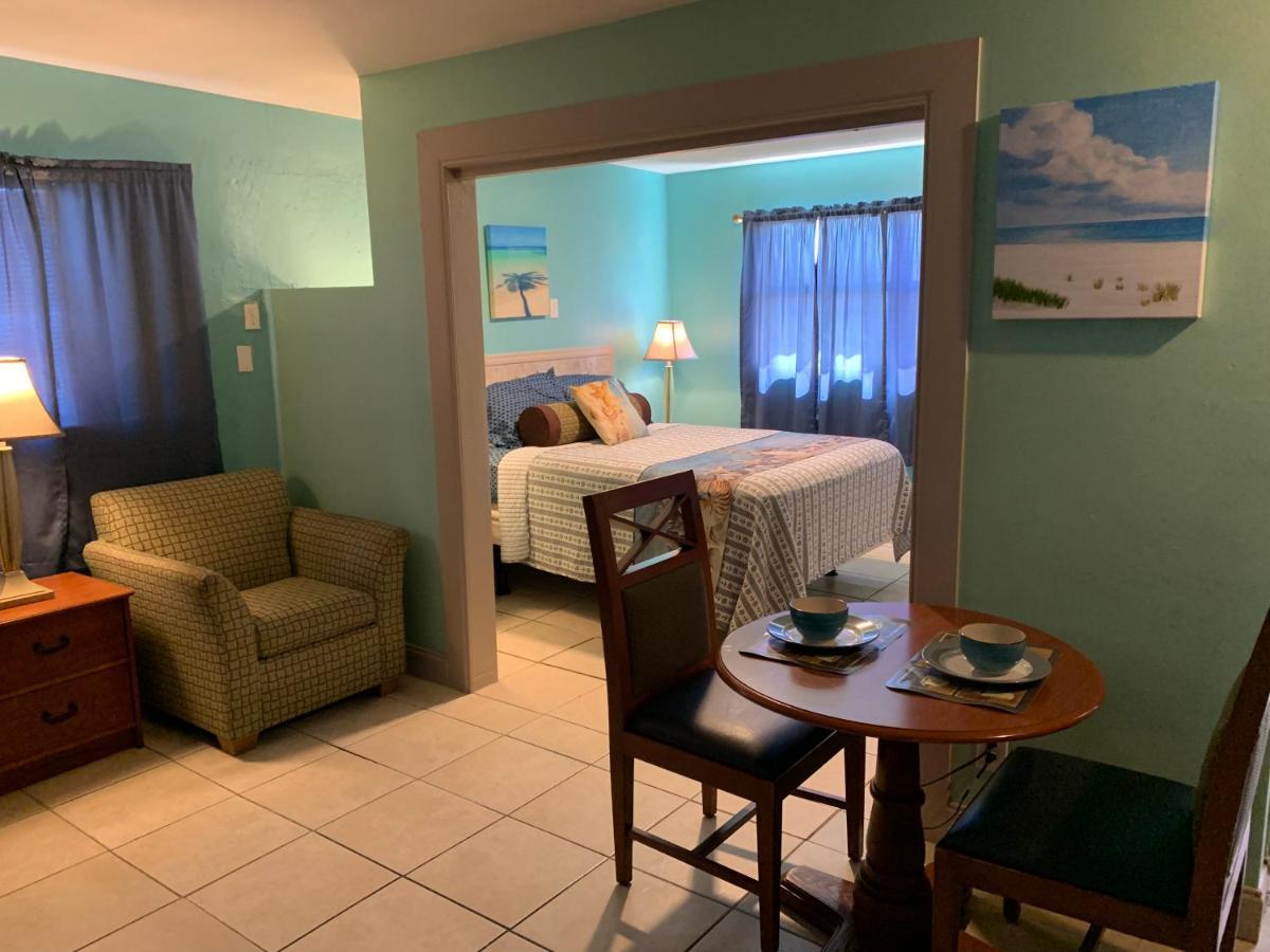 Michaels Siesta Motel 세인트피터즈버그 외부 사진